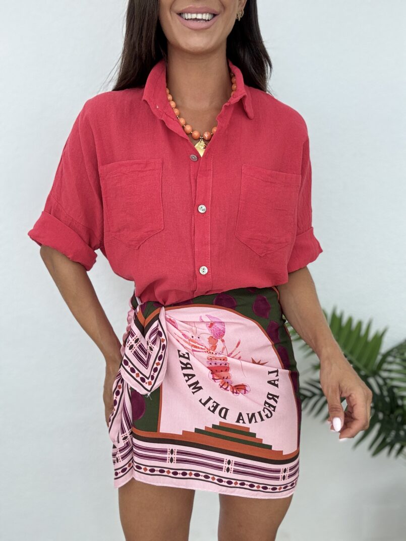 CAMISA BOLSILLOS ROJA