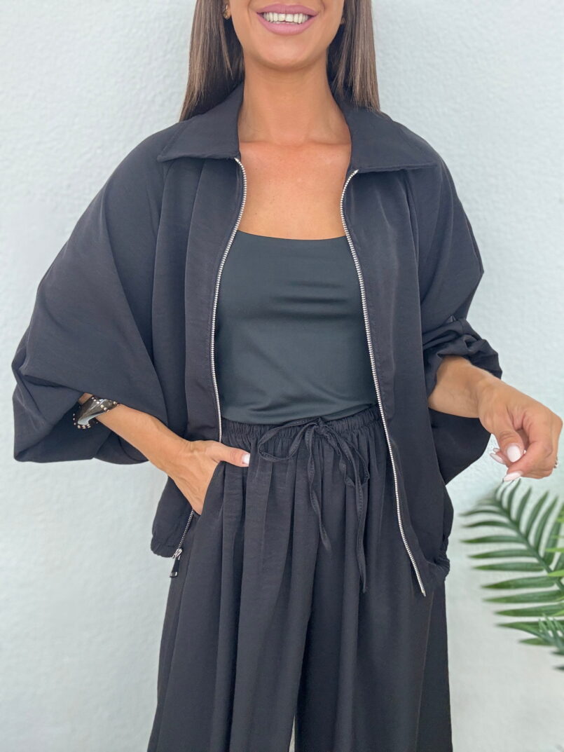 BOMBER OVERSIZE NEGRA
