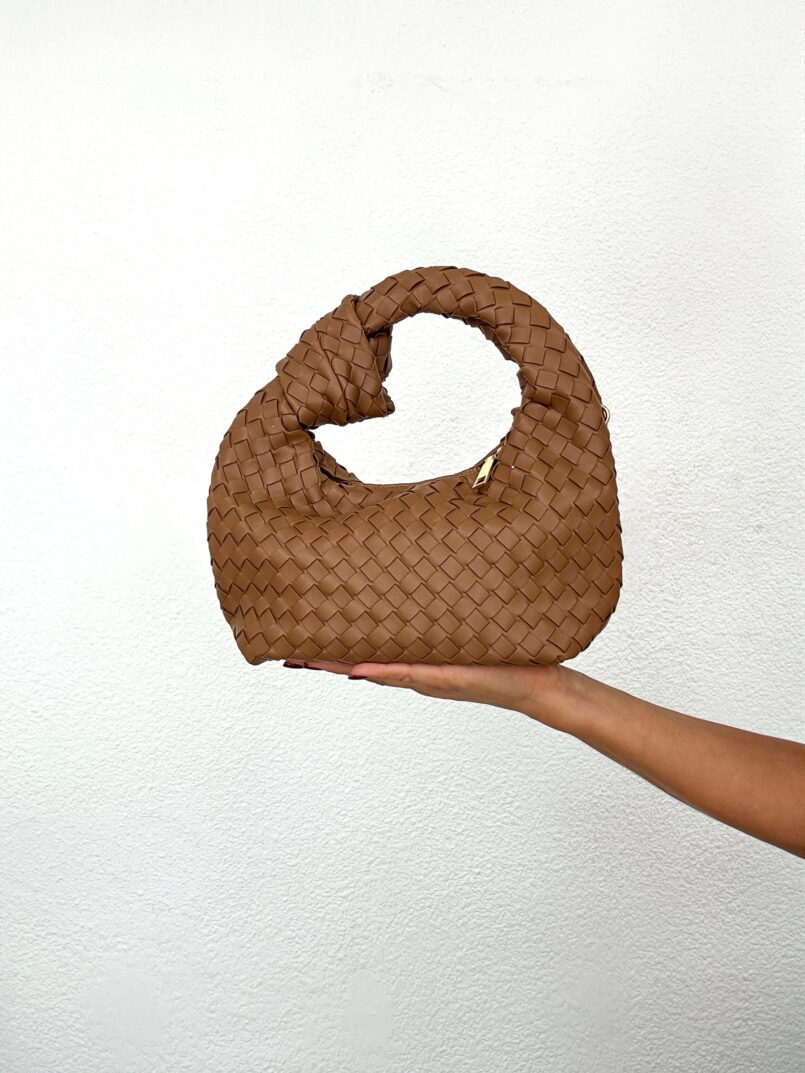 BOLSO NUDO TRENZADO CAMEL